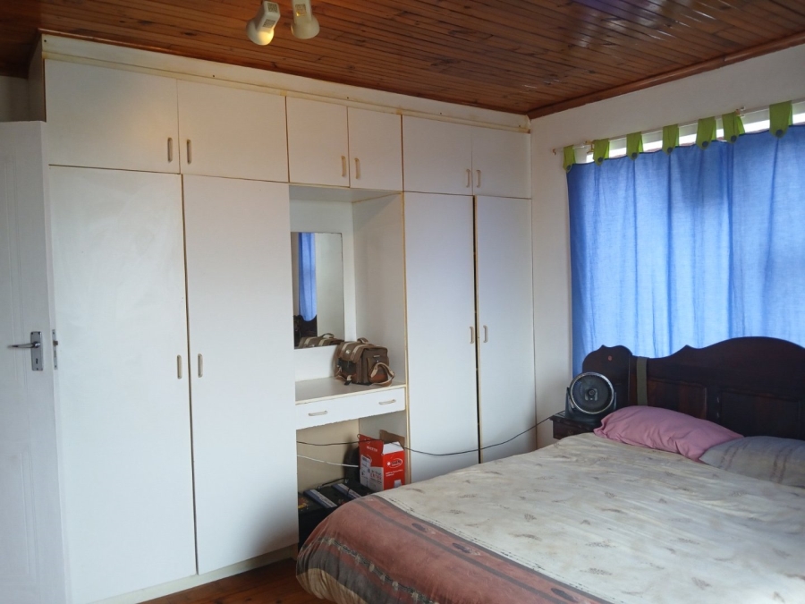 4 Bedroom Property for Sale in Noorsekloof Eastern Cape